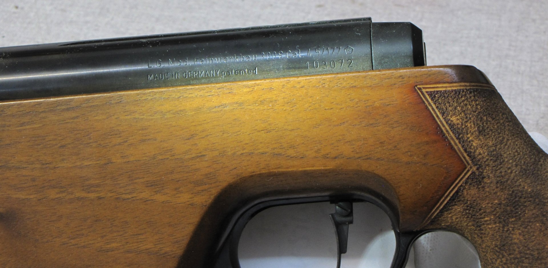 Feinwerkbau 300S Cal. 4,5mm (F-Zeichen) in OVP + RWS Schüttelbox – Bild 3