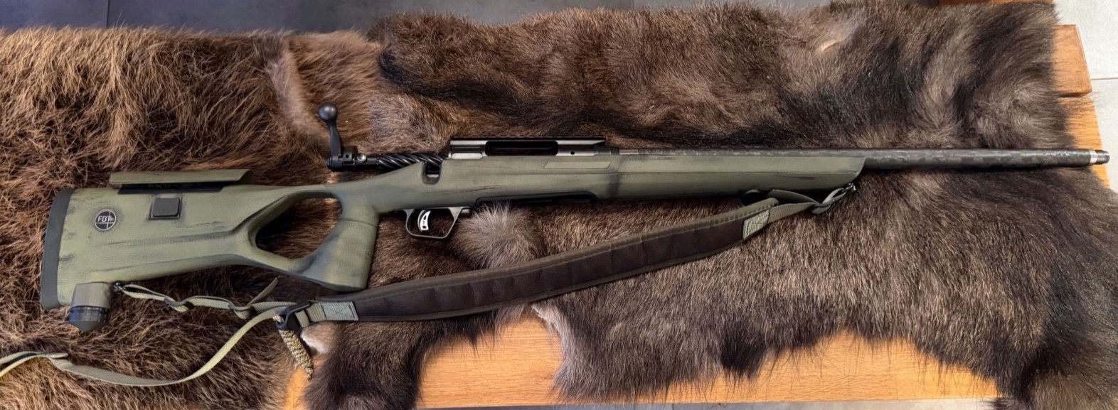 Savage 110 Ultralite mit Carbon Schaft von FBT (ursprünglich Camo) – Bild 2