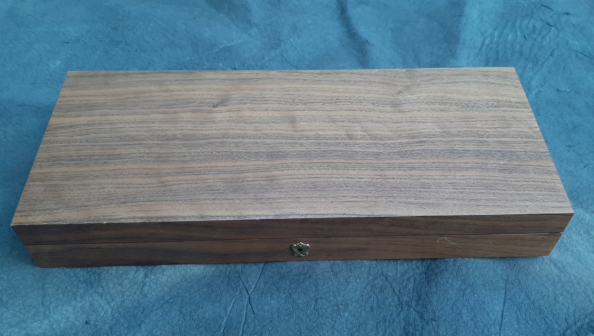 Kurzwaffen-Kasten aus Holz – Bild 2