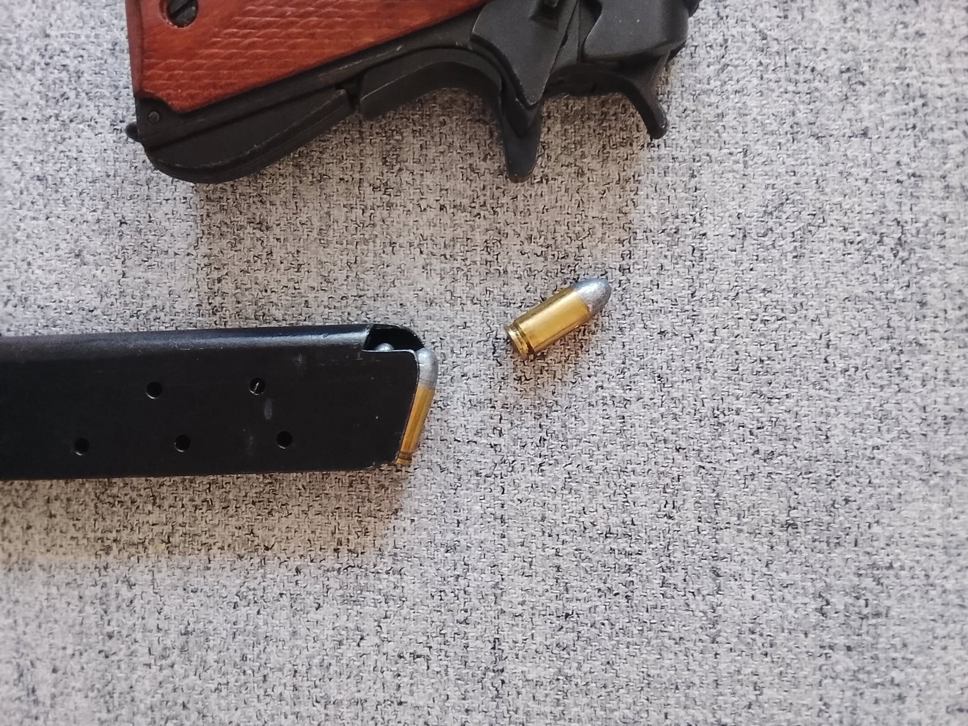 Colt 1911,Denix – Bild 3