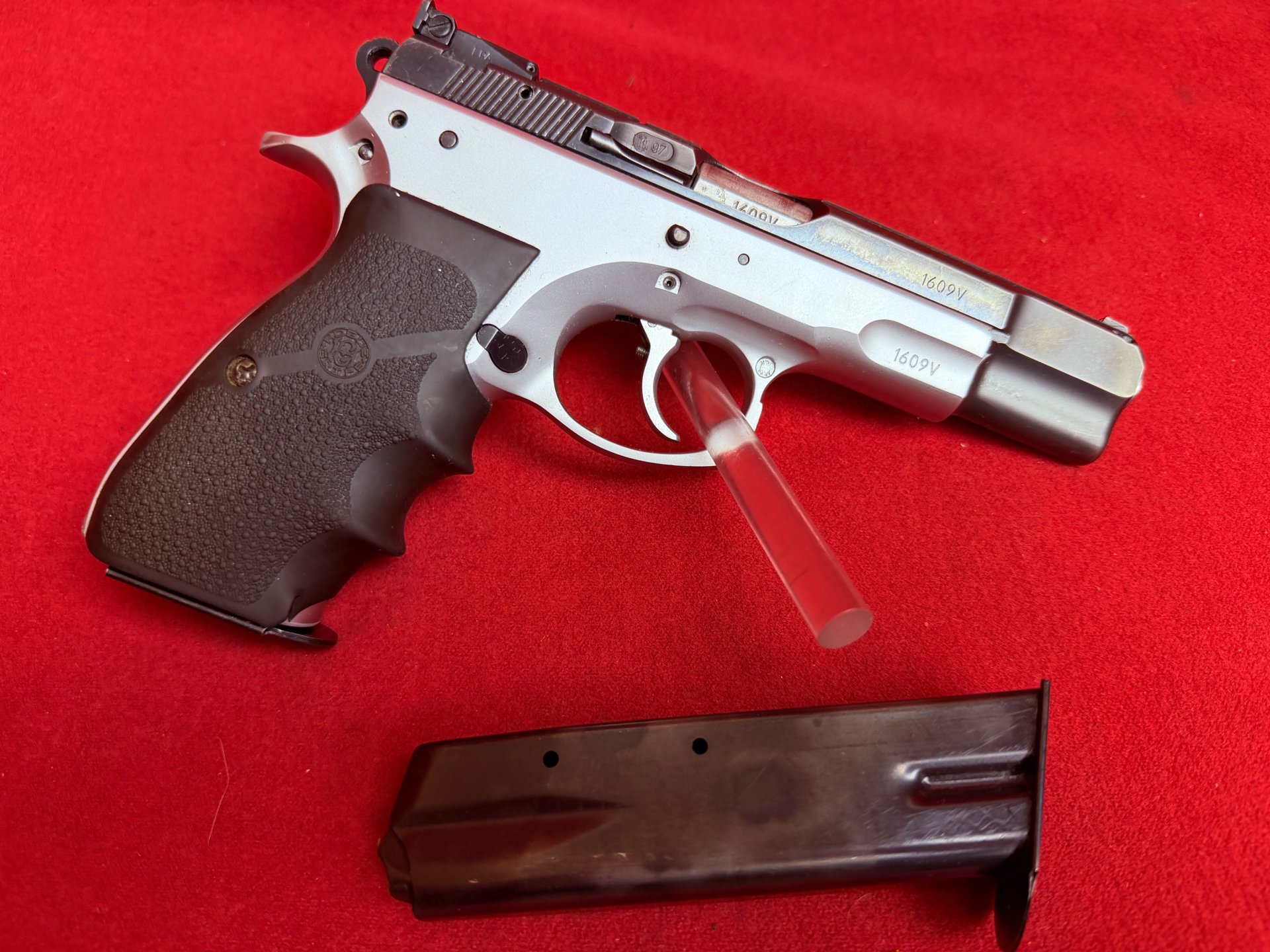 CZ 75 B Duo Tone, LPA Visier, Trigger Stop, 2x Magazin, Abzugtuning von Waffen Oschatz – Bild 3