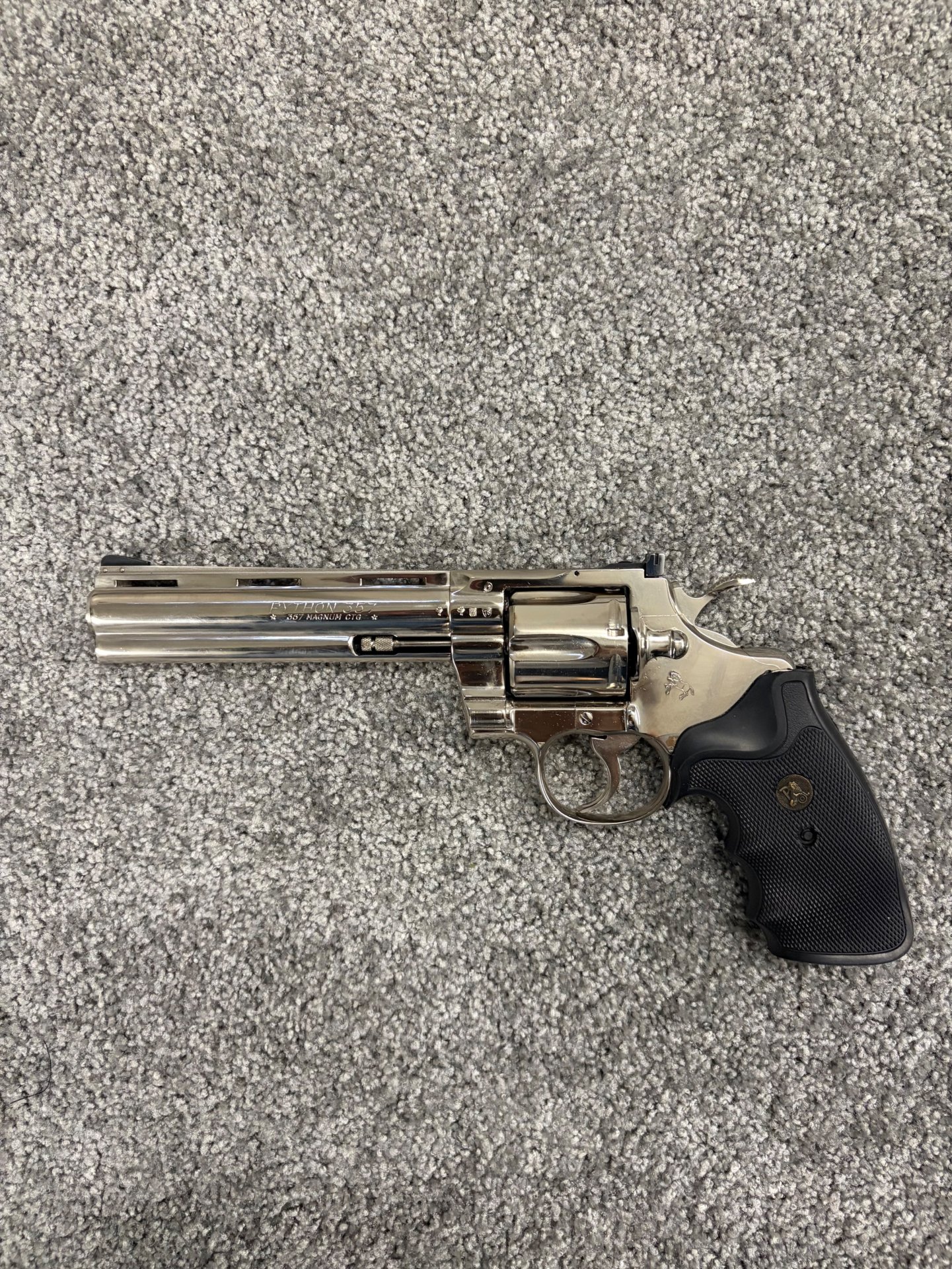 Python 357 6 Zoll Bestzustand – Bild 2