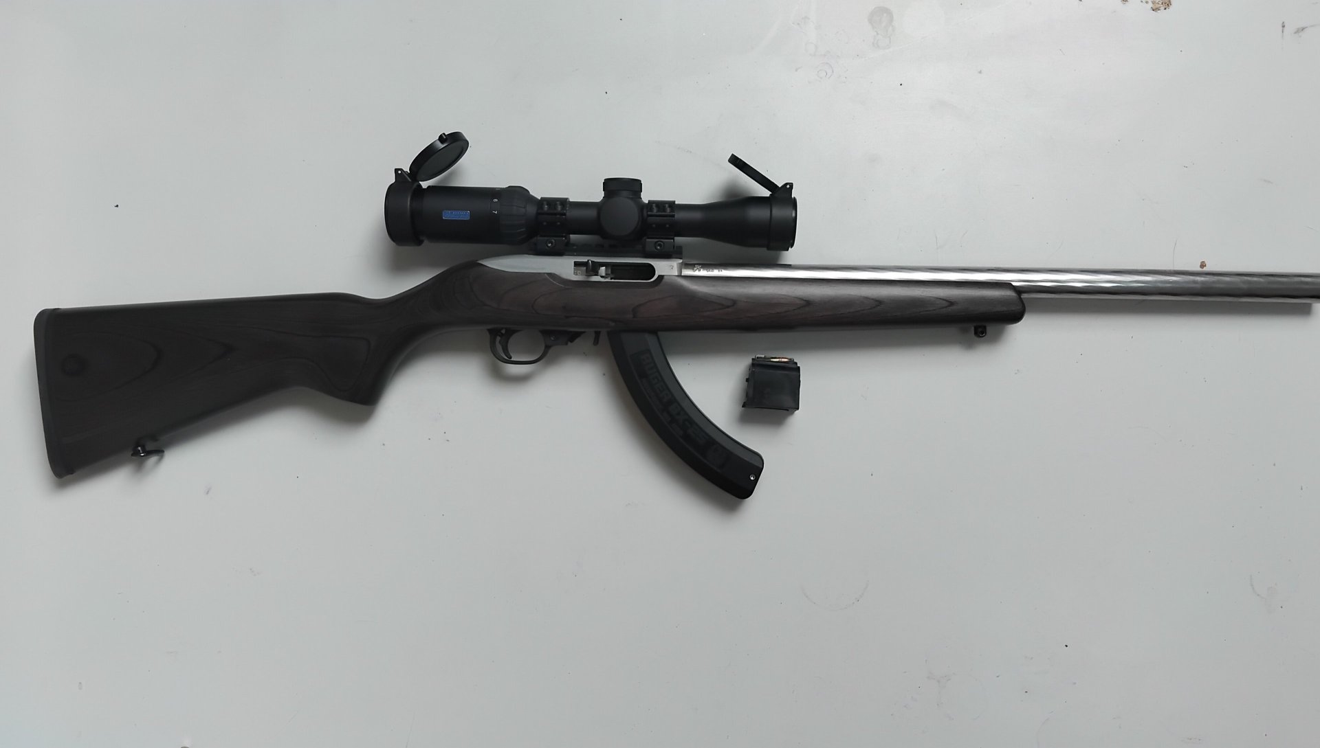RUGER 10/22 22 lr steinless SELBSTLADEBÜCHSE – Bild 2