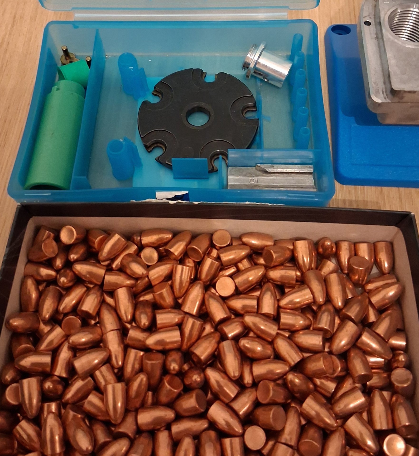 Dillon Conversion Kit 9mm mit Zubehör – Bild 2