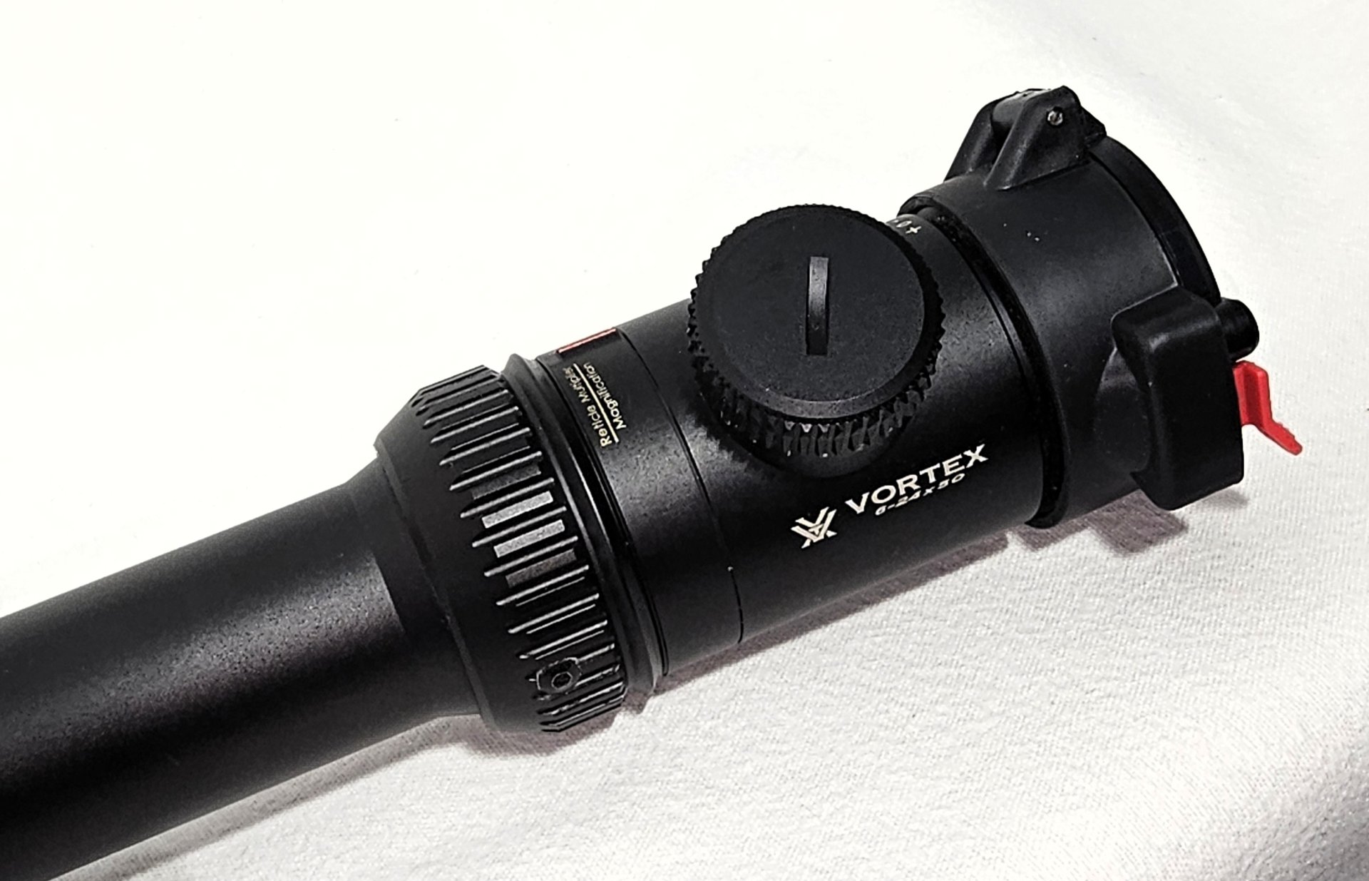 Zielfernrohr Vortex Viper PST 6-24x50 SFP EBR1 MOA – Bild 2