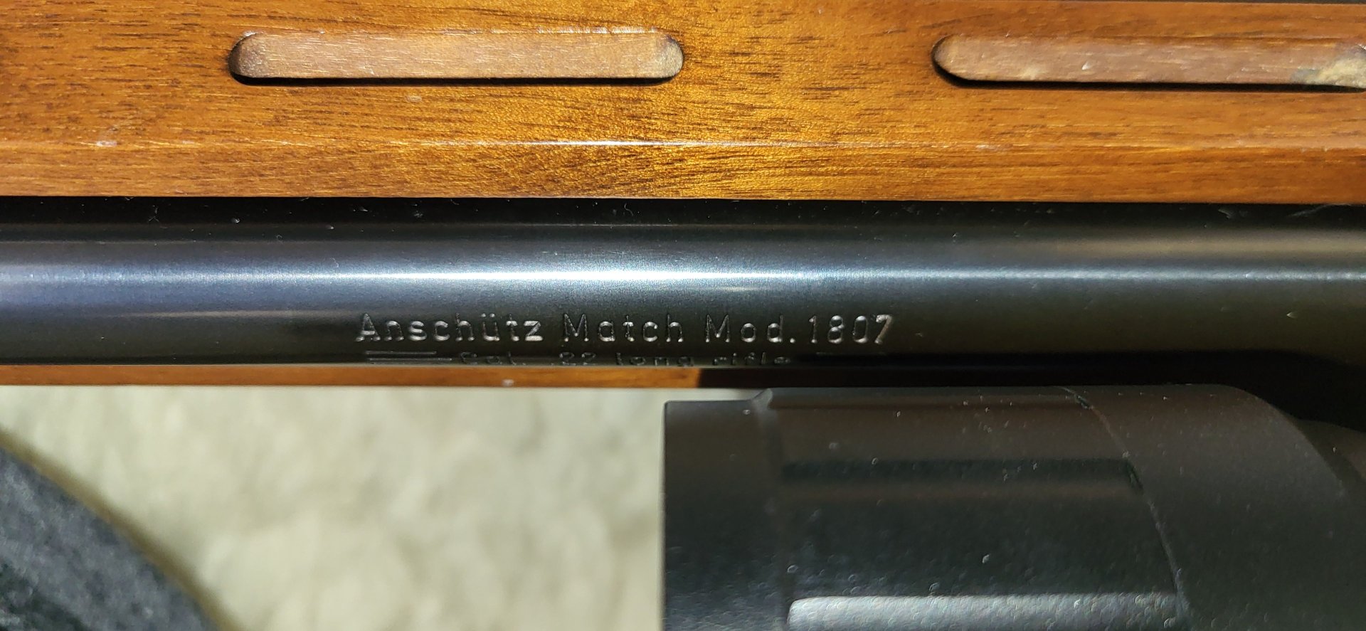 Anschütz 1807 Match Gewehr Simalux Zielfernrohr Montage Auflagekeil – Bild 3