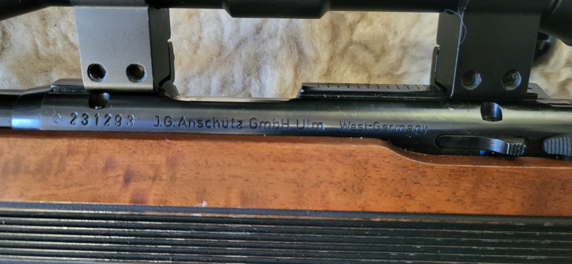 Anschütz 1807 Match Gewehr Simalux Zielfernrohr Montage Auflagekeil – Bild 2