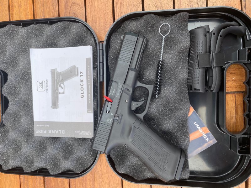 Glock 17 Gen.5 BLK First Edition 9mm PAK – Bild 1