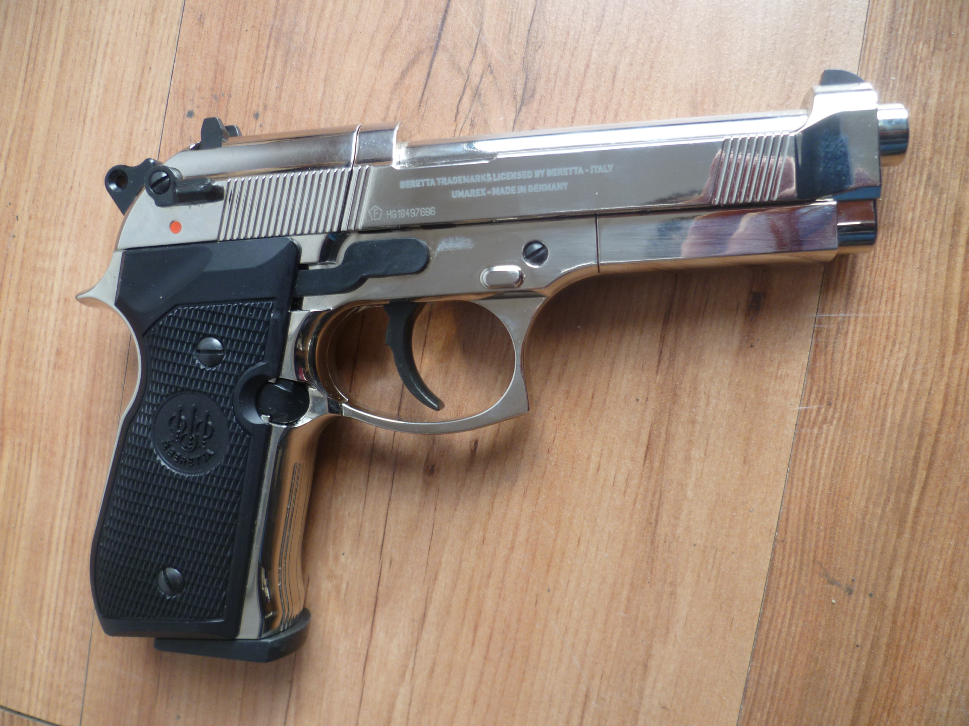 CO2-Luftpistole Beretta 92 FS 4,5mm Diabolo – Bild 3