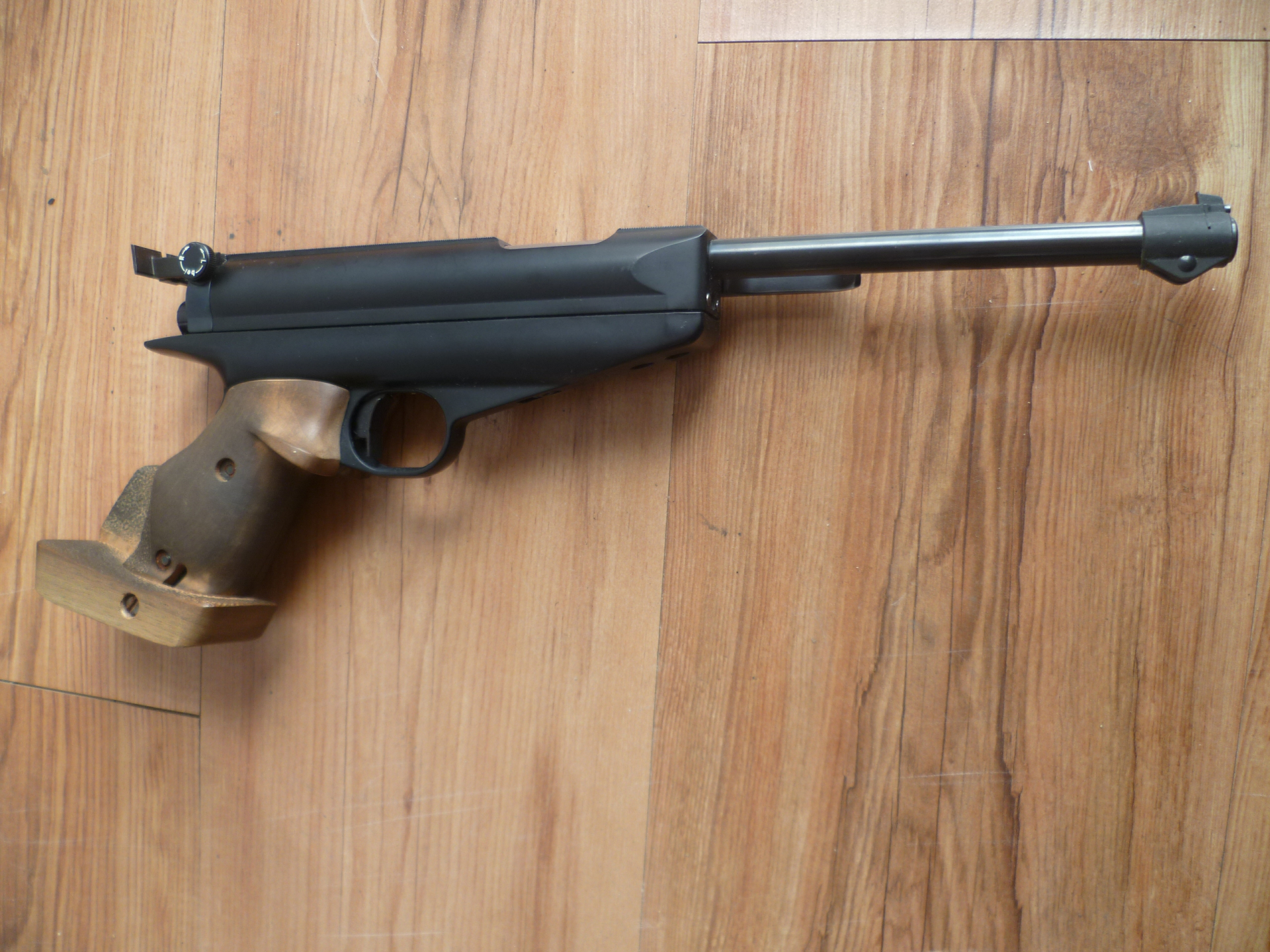 Matchluftpistole Feinwerkbau Modell 65 – Bild 4