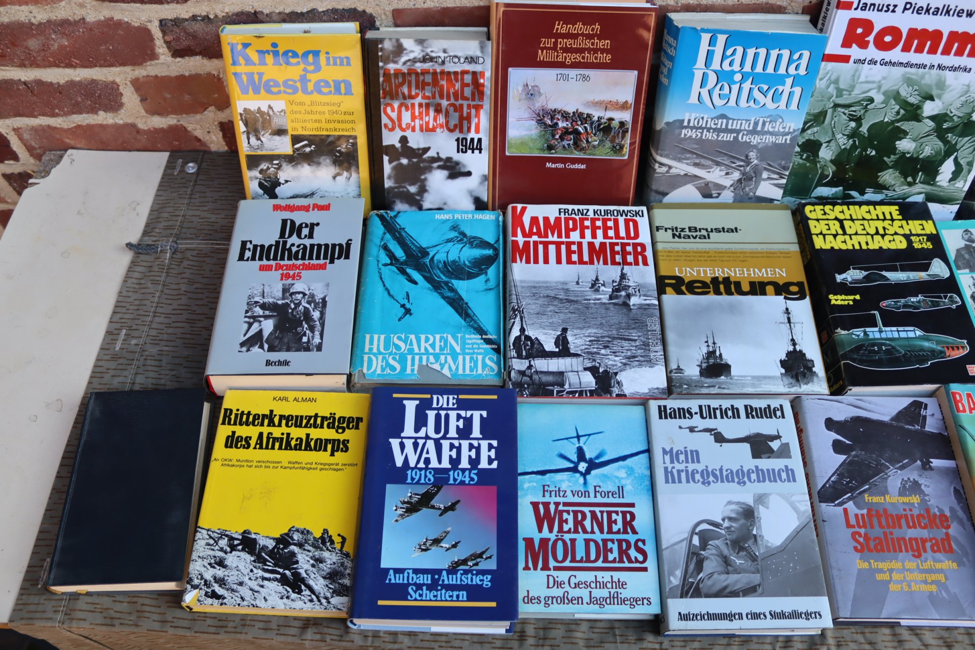 Bücher Konvolut Wehrmacht Luftwaffe 2.Weltkrieg Motorbuch 2.WK Kriegsmarine Waffenbücher – Bild 2