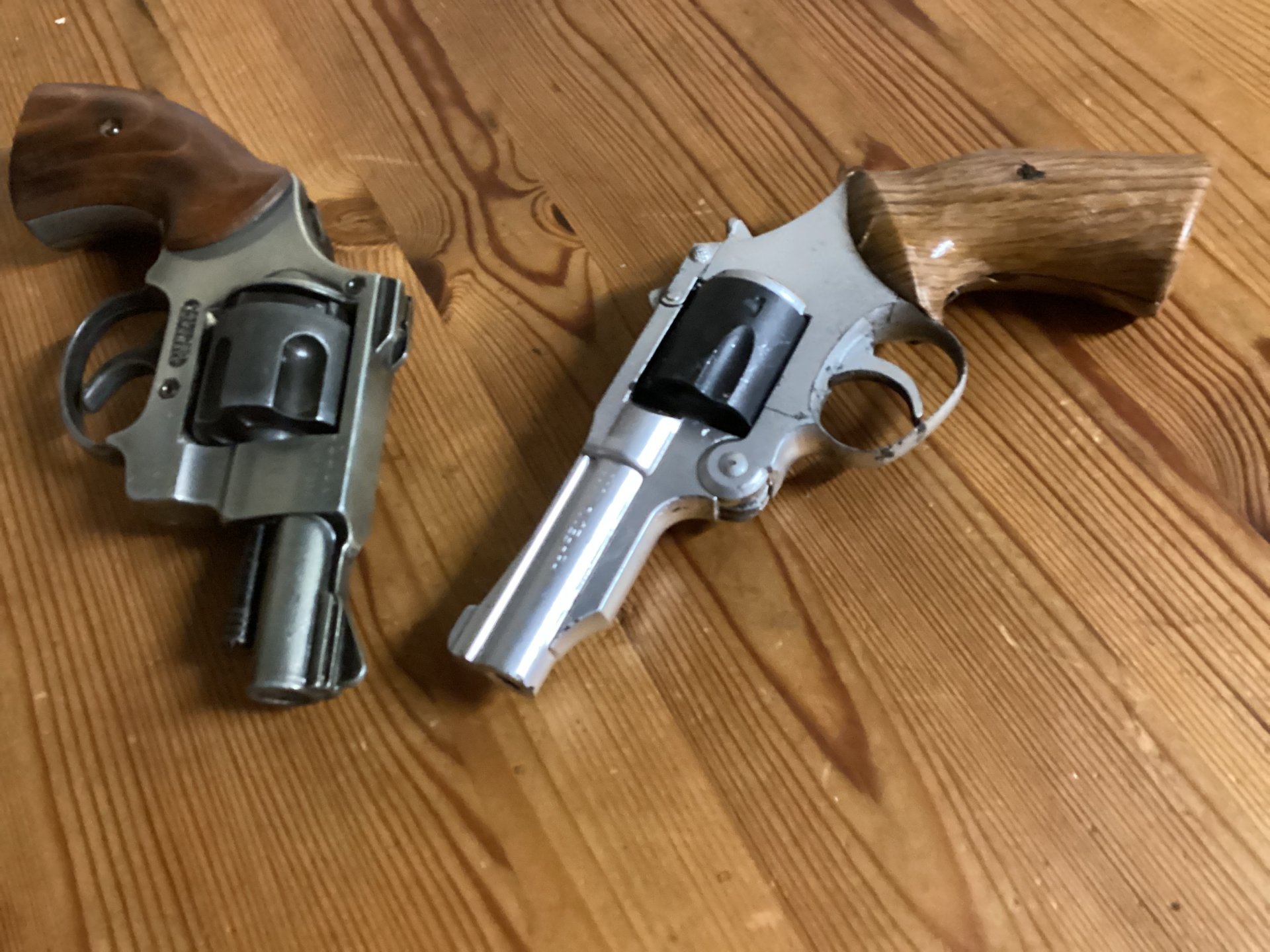 Perfekta 9mm platz plus ME Jaguar 9 Platz Defekt – Bild 2
