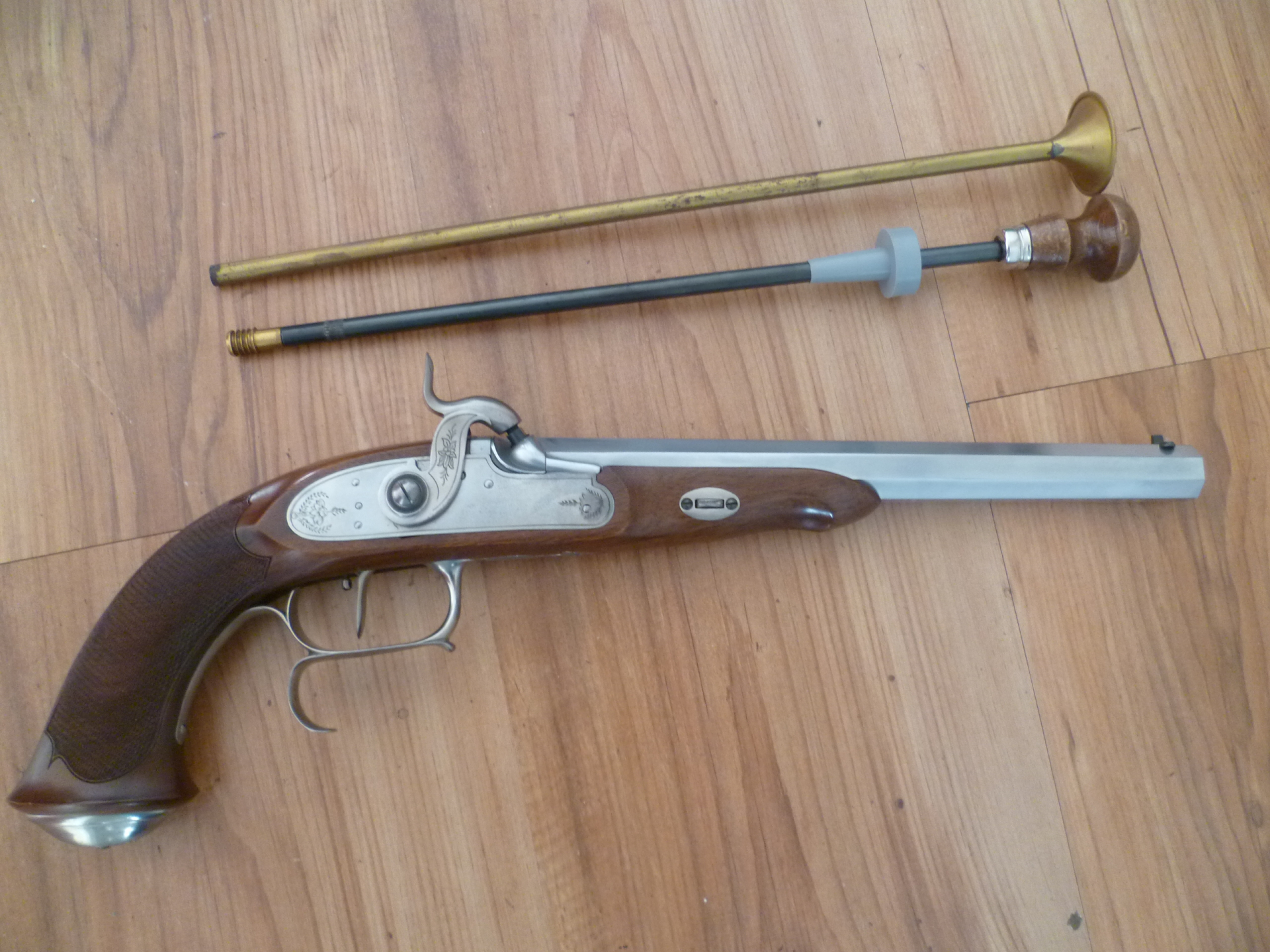 Perkussionspistole Pedersoli Le Page Target International Cal. .44 – Bild 1