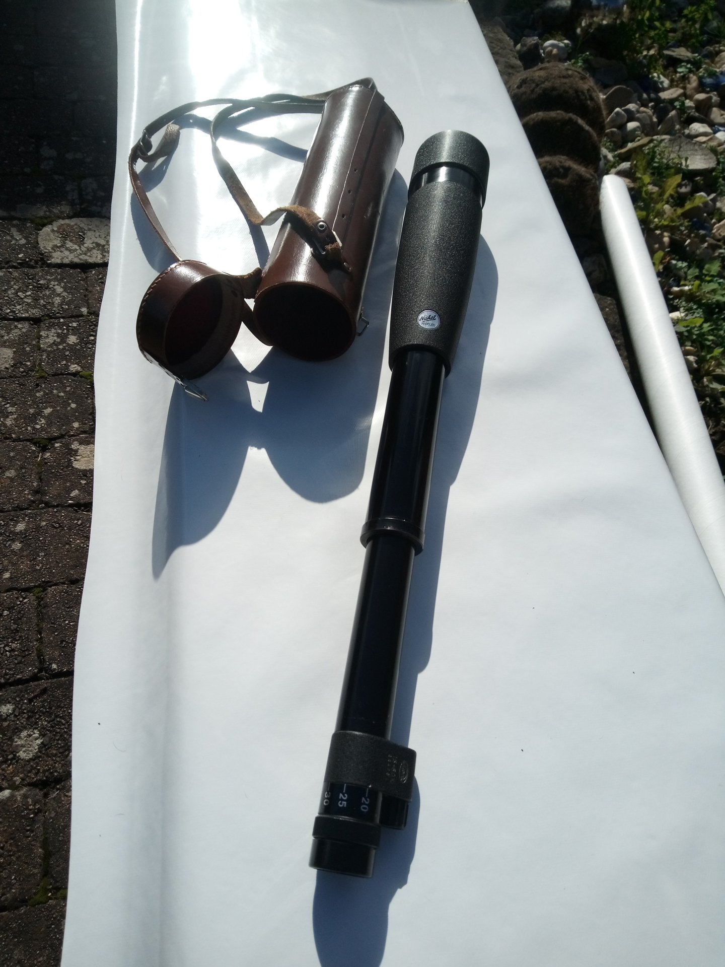 Spektiv Nickel Marburg 15-60x60 mit Lederköcher, Top. – Bild 1