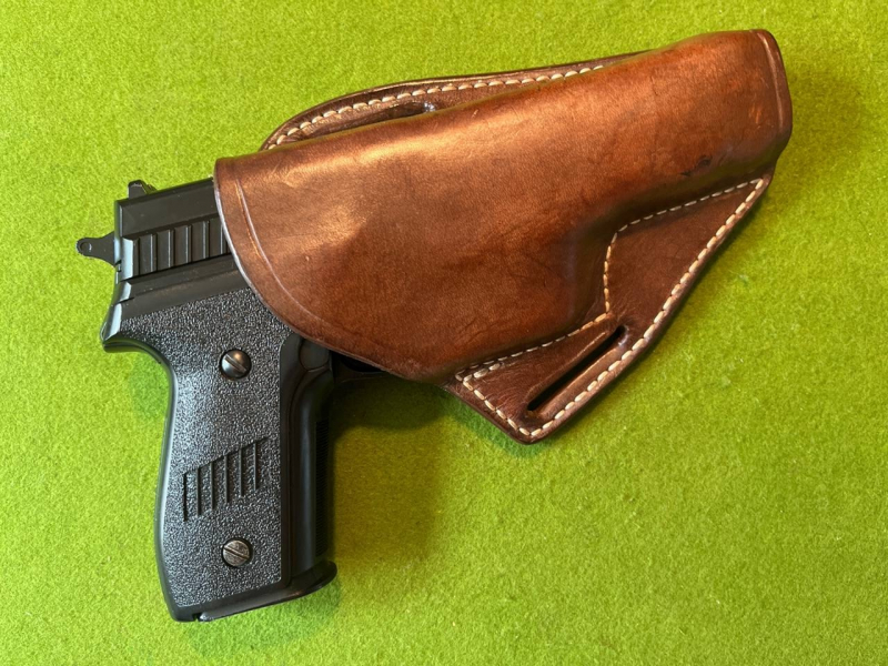 SCHNELLZIEHER PANCAKE LEDERHOLSTER SIG SAUER 220 SERIE AUCH GLOCKS BAUÄHNLICHE GROßPISTOLEN – Bild 1