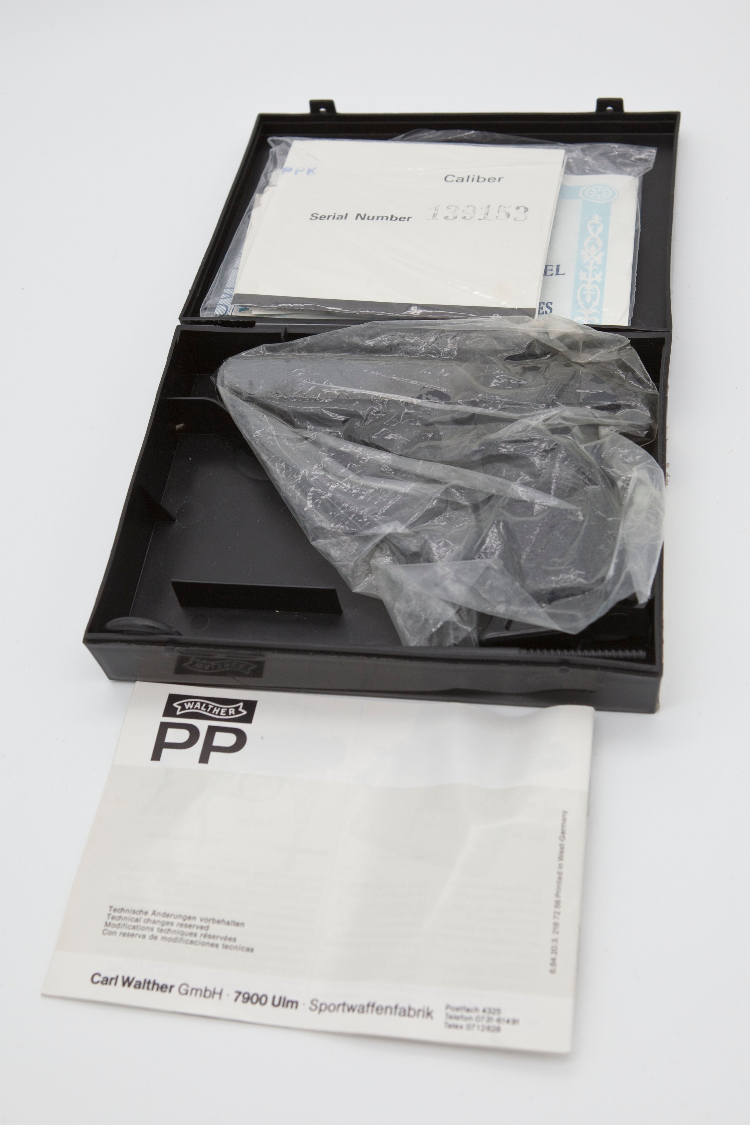 Walther / Manurhin PPK/S – Kaliber .22 l.r. – neuwertiges Sammlerexemplar im Originalkarton – Bild 1