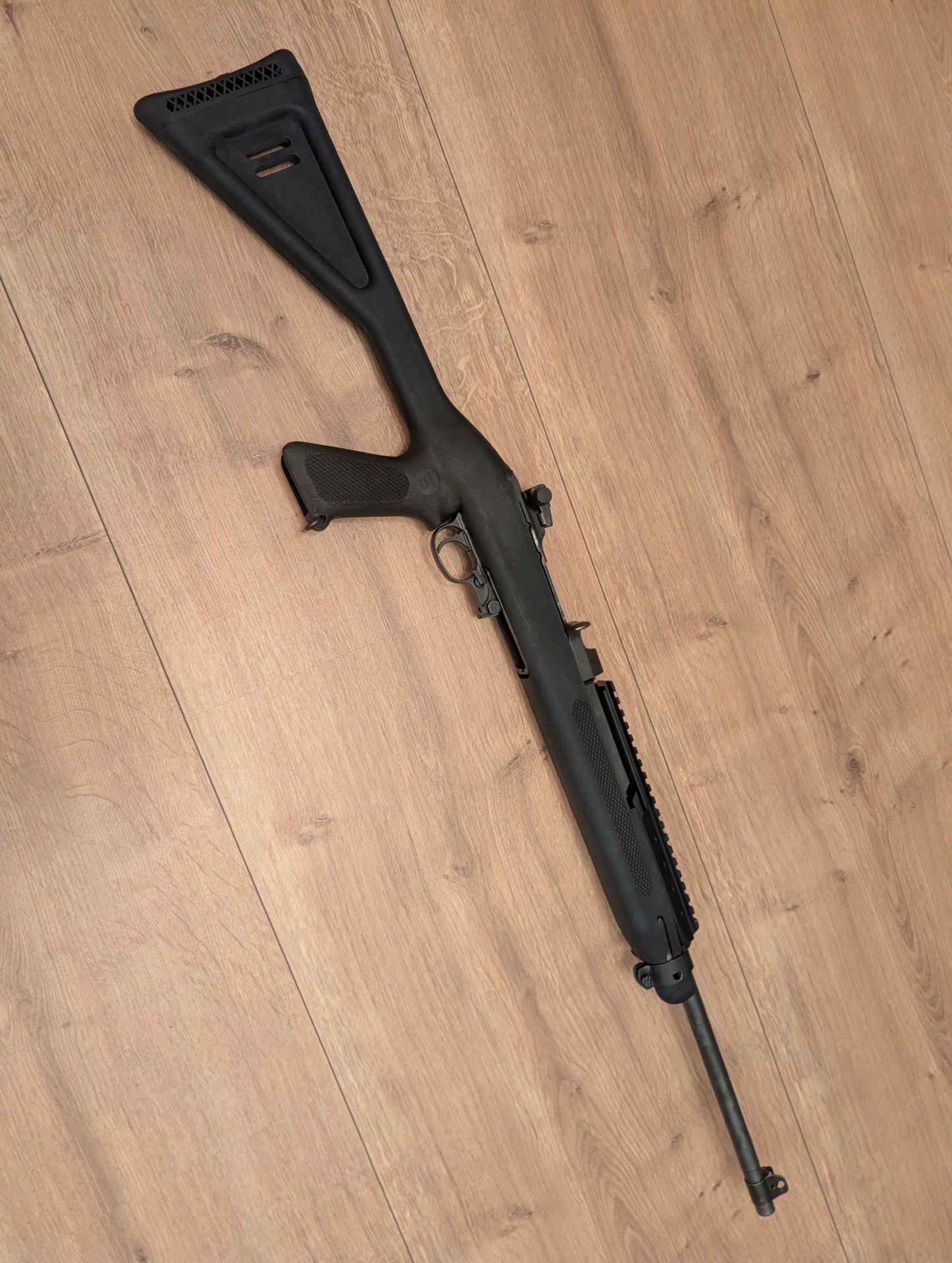 30. M1 Carbine Kunststoffschaft 1944 – Bild 1