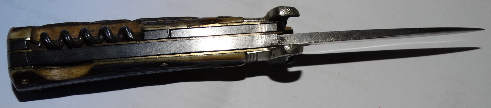 Jagdtaschenmesser mit Patronenauszieher – Bild 5