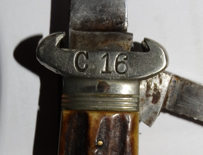 Jagdtaschenmesser mit Patronenauszieher – Bild 3