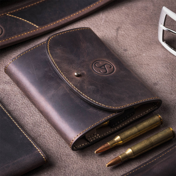 1x J.P. SAUER & SOHN Patronenetui aus ECHTEM 100% NUBUK-Kalbsleder | 8 Patronen .222 Rem. bis .338 – Bild 1