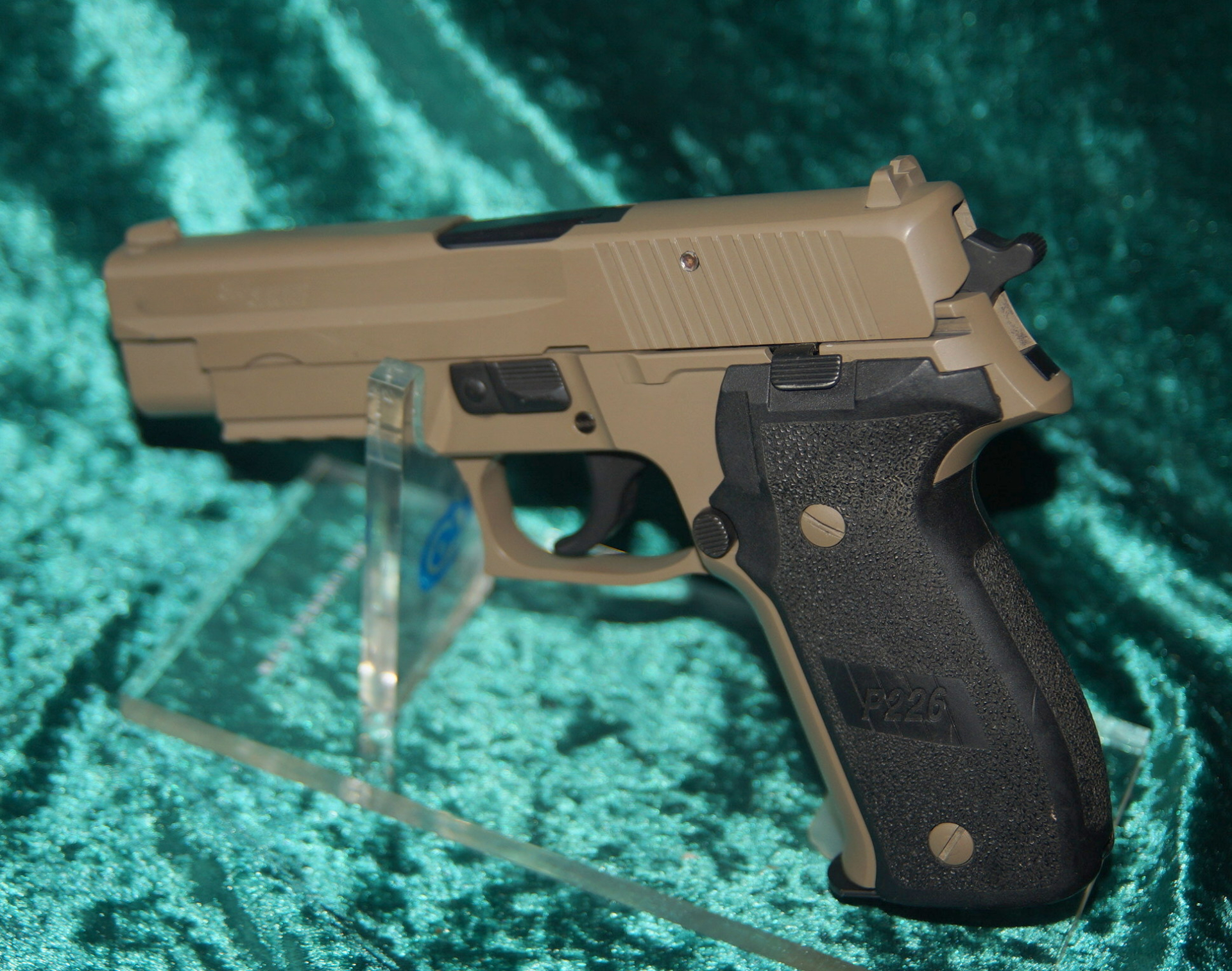 Sig Sauer DAO P 226 cal 9mm – Bild 1