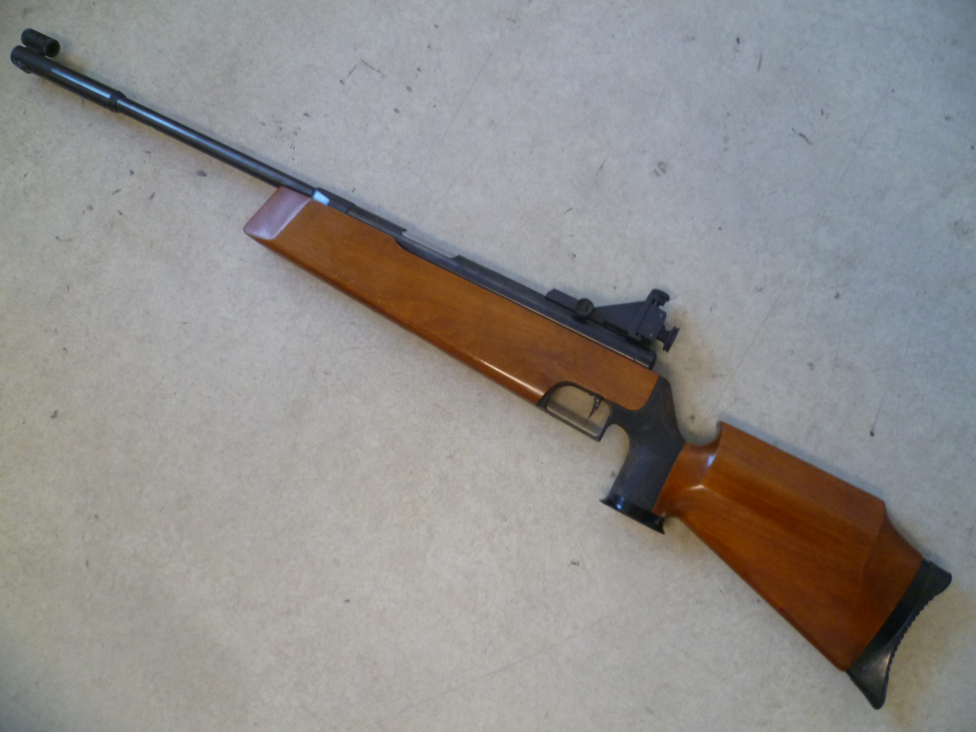 Match-Luftgewehr Feinwerkbau 300 S – Bild 1
