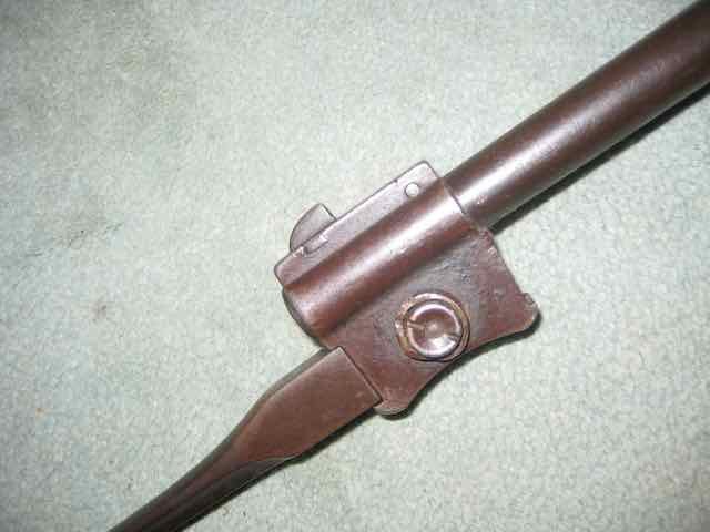 Carcano, Kavalleriekarabiner M38 mit Klappbajonett, Lauf ist innen rostig, Teileträger – Bild 4