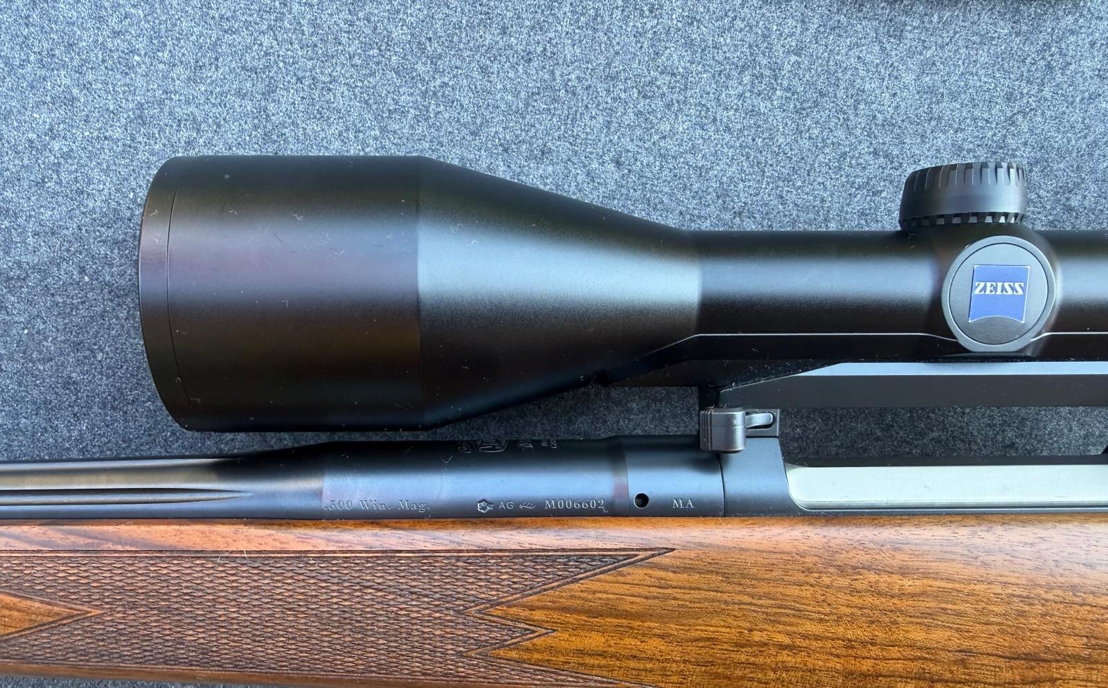 Repetierbüchse Mauser M03, Kal. .300 WinMag, Zeiss Victory Varipoint 3-12x56 – Bild 3