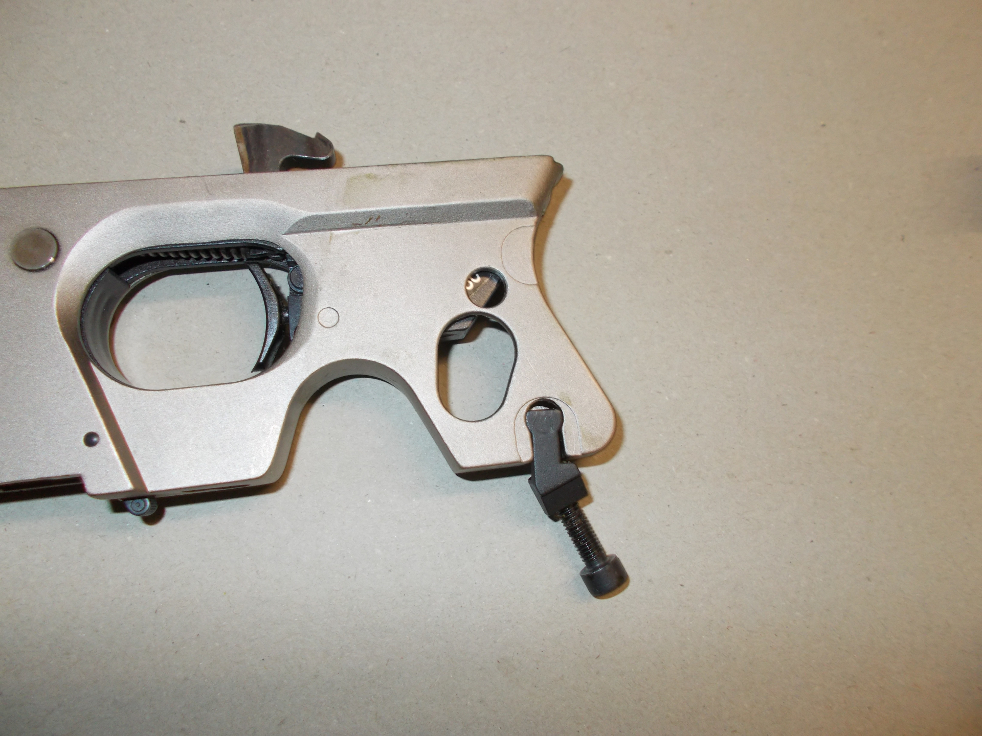 Originalgriff für Walther GSP – Bild 3