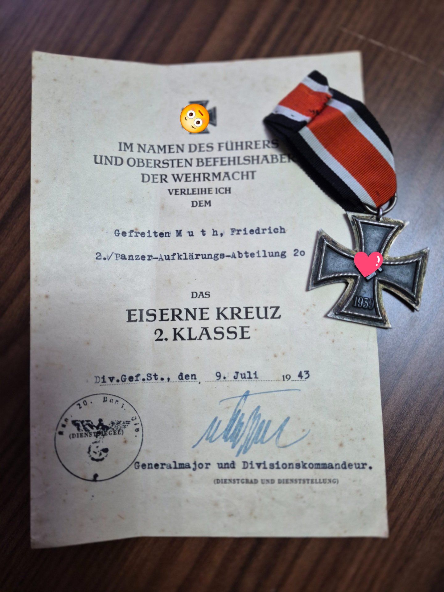 Urkunde und EK2, original, seltene Unterschrift, 20.Panzerdivision – Bild 1