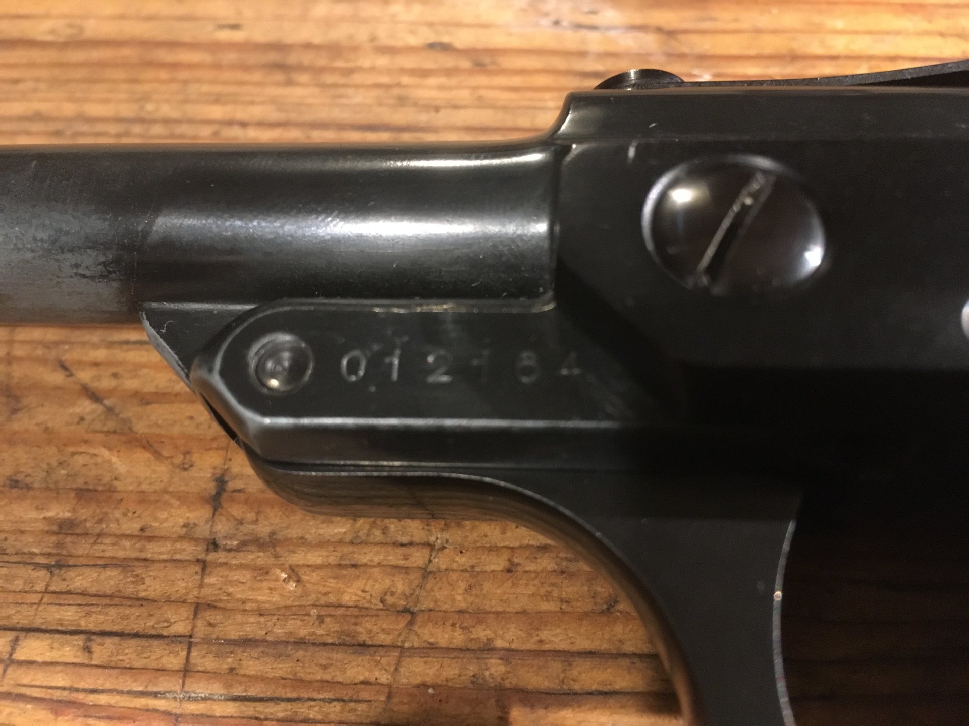 Walther LP53 frühe Fertigung, Entenbürzel, ohne F-Zeichen, Cal. 4,5 mm – Bild 3