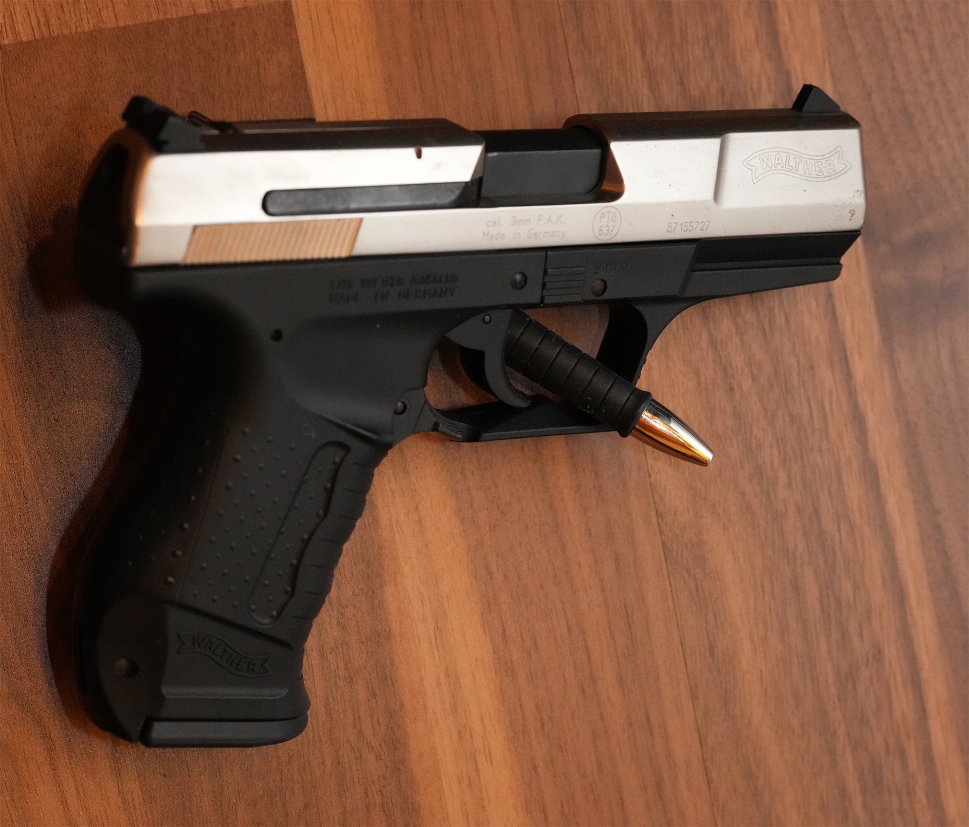 Walther P99 Schreckschusspistole Metallschlitten vernickelt - Kal. 9mm P.A.K. – Bild 4