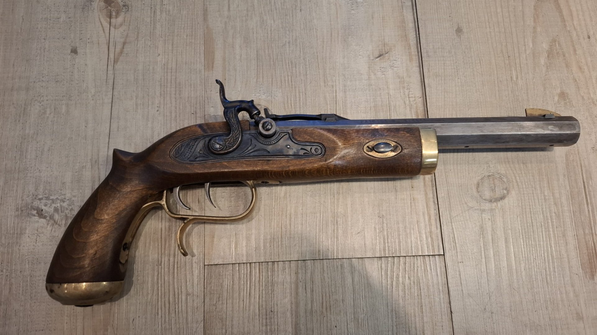 Ardesa Vorderlader Patriot Pistole Schwarzpulver Perkussion Kal. .45 BP frei ab 18 – Bild 1