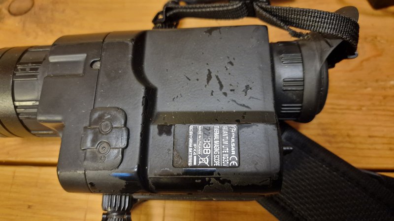 Pulsar Quantum Lite XQ30V Akkus Karton Zubehör Wärmebild Nachtsicht – Bild 2
