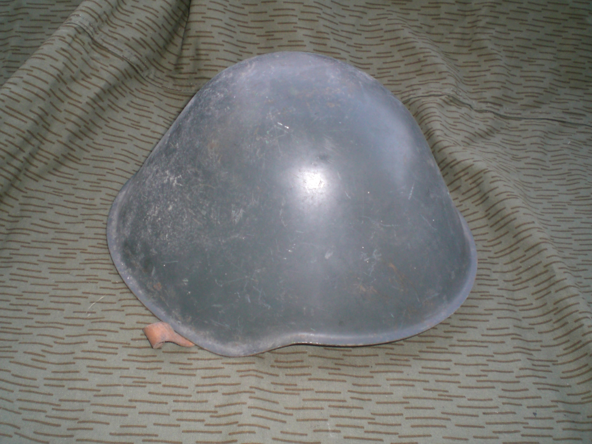 Stahlhelm M56 NVA – Bild 1