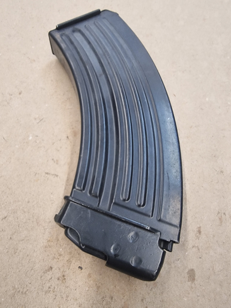 Original 30er Deko-Magazin für tschechoslowakisches Sturmgewehr Samopal vz58 abgeändert. Deko – Bild 4