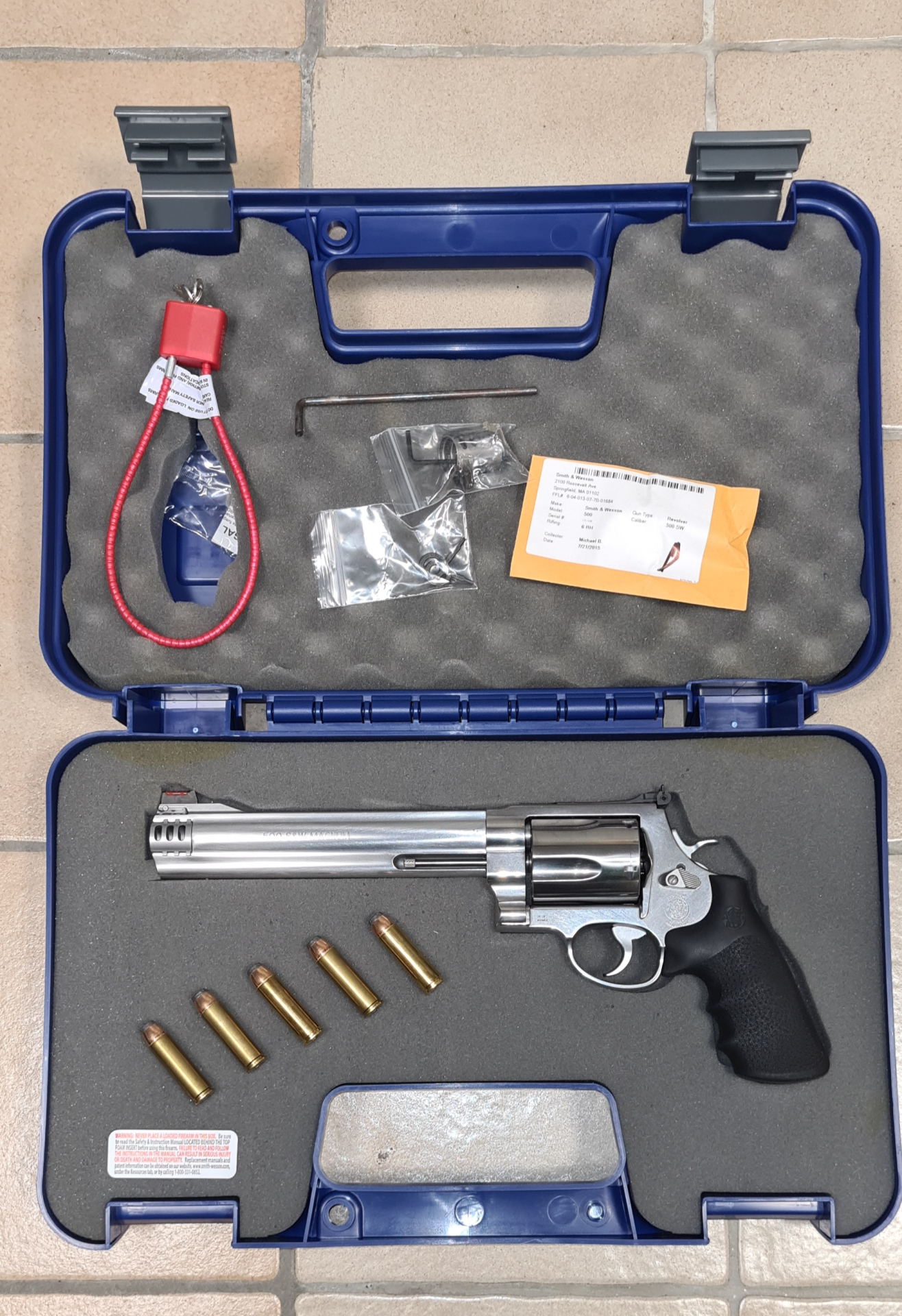 S&W 500 Revolver HI VIZ – Bild 1