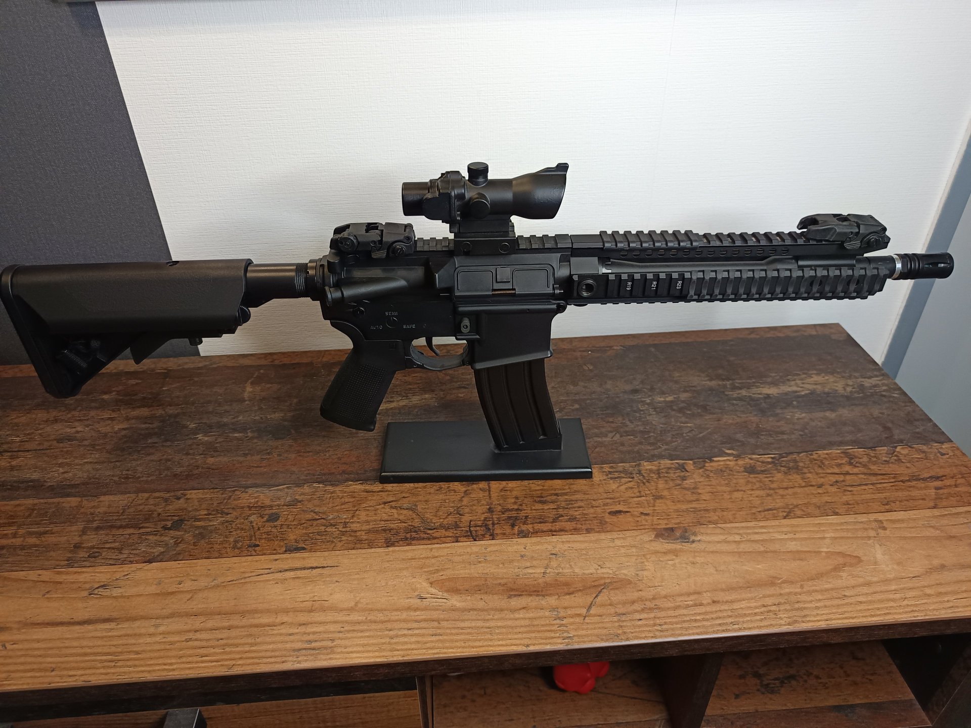 Nuprol Delta Pioneer M4 S-AEG Custom MK 110 plus acog Nachbau – Bild 4