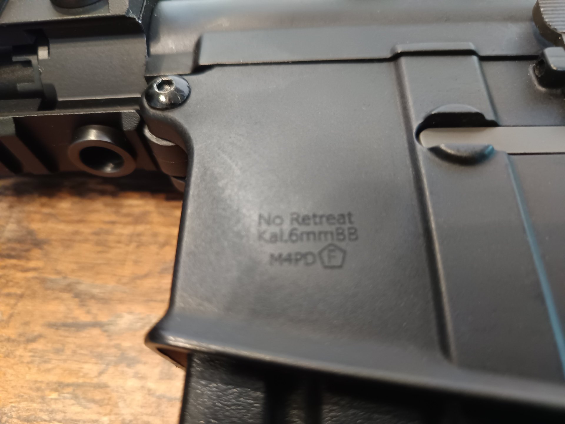 Nuprol Delta Pioneer M4 S-AEG Custom MK 110 plus acog Nachbau – Bild 5