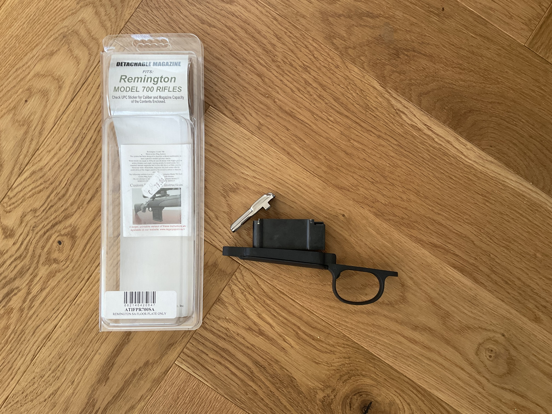 Klappdeckelmagazin mit Abzugsbügel für Remington 700 – Bild 1