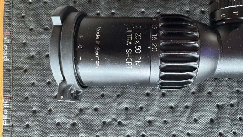 Schmidt & Bender PM II Ultra Short 3-20x50 Zielfernrohr – Bild 5