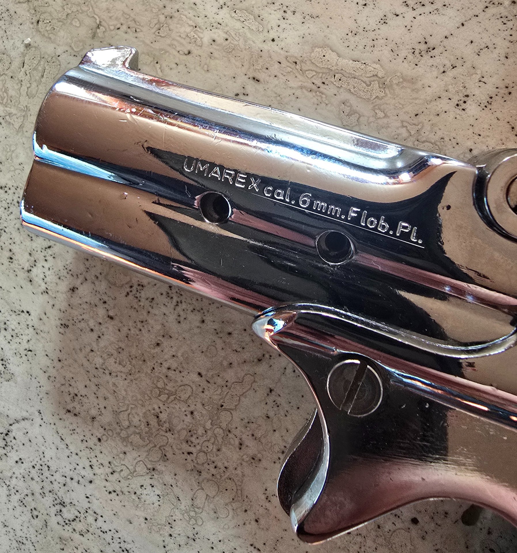 UMAREX / Doppel Derringer / 6mm Flobert / SSW-Platzpatronen / PTB 296 – Bild 3