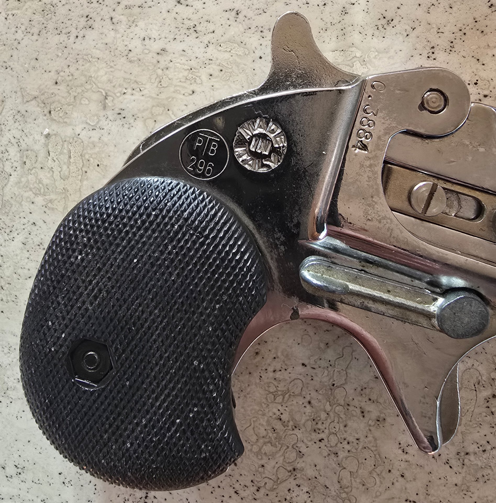 UMAREX / Doppel Derringer / 6mm Flobert / SSW-Platzpatronen / PTB 296 – Bild 7