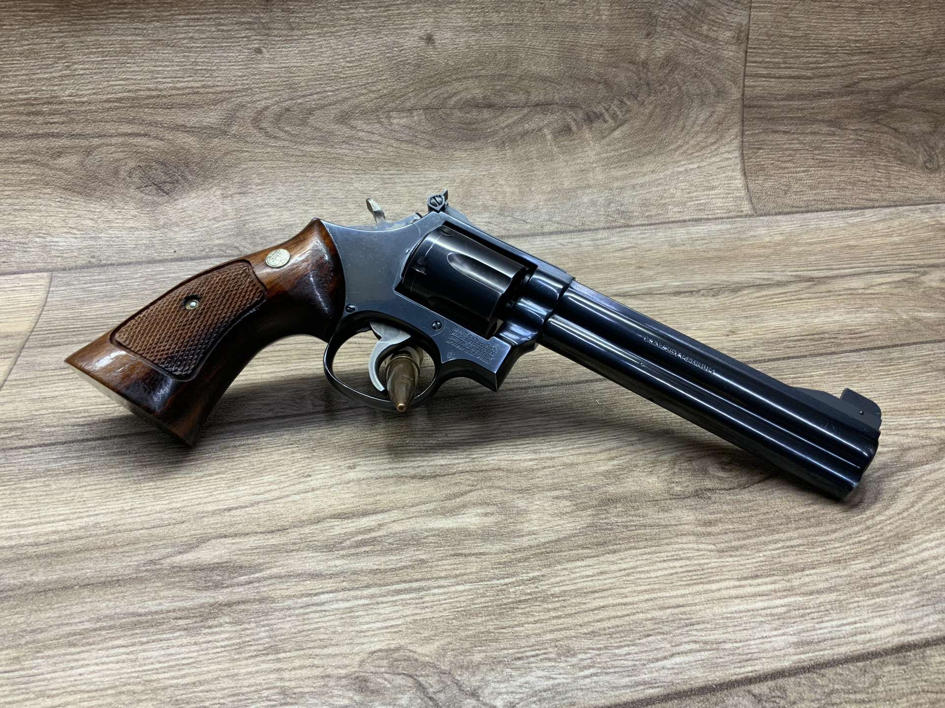 Revolver Smith & Wesson 686 Cal. .357 Magnum – Bild 1
