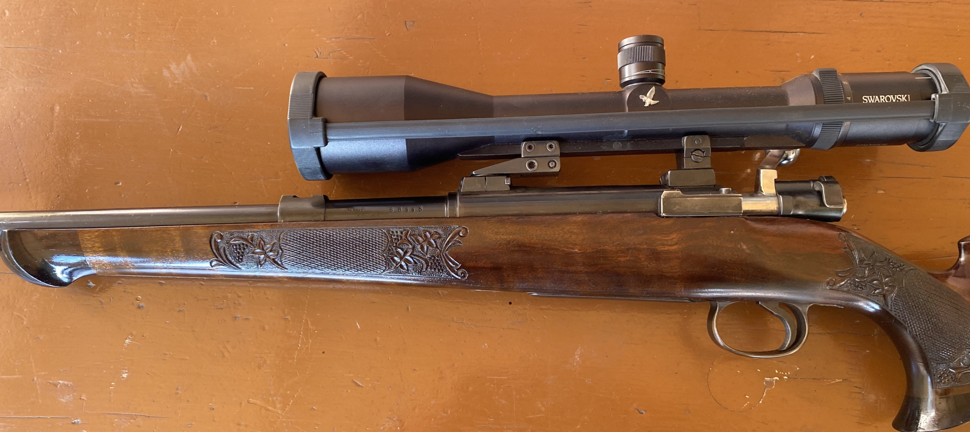 Husqvarna 8x57IS Luxus-Handschäftung links Swarovski 3-12x50 Leuchtpumkt – Bild 3