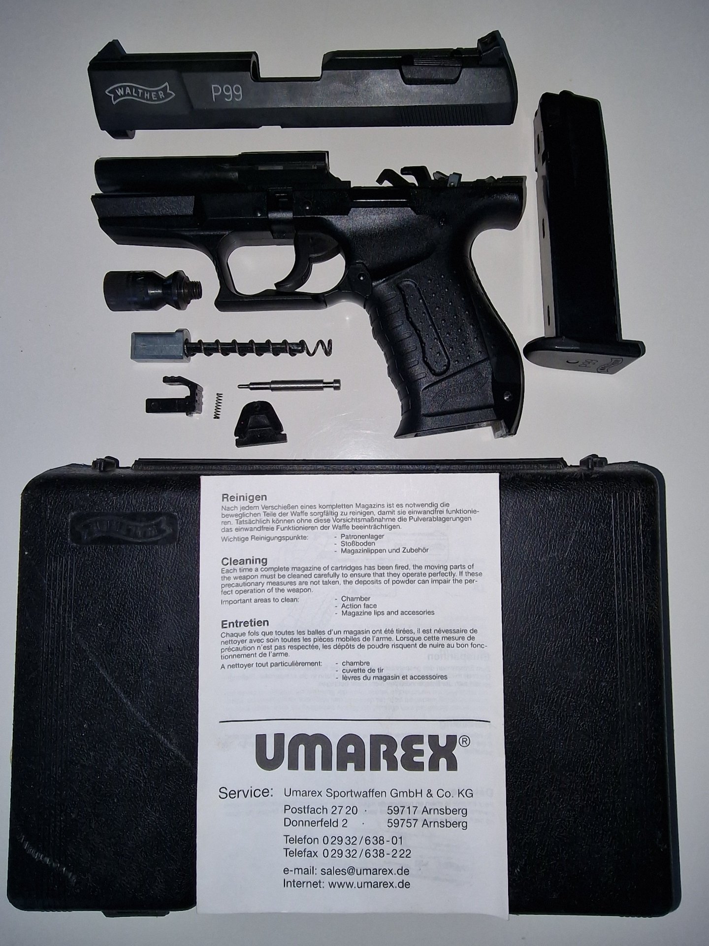 Walther P99 cal. 9mm P.A.K. inklusive Bedienungsanleitung und Koffer – Bild 1