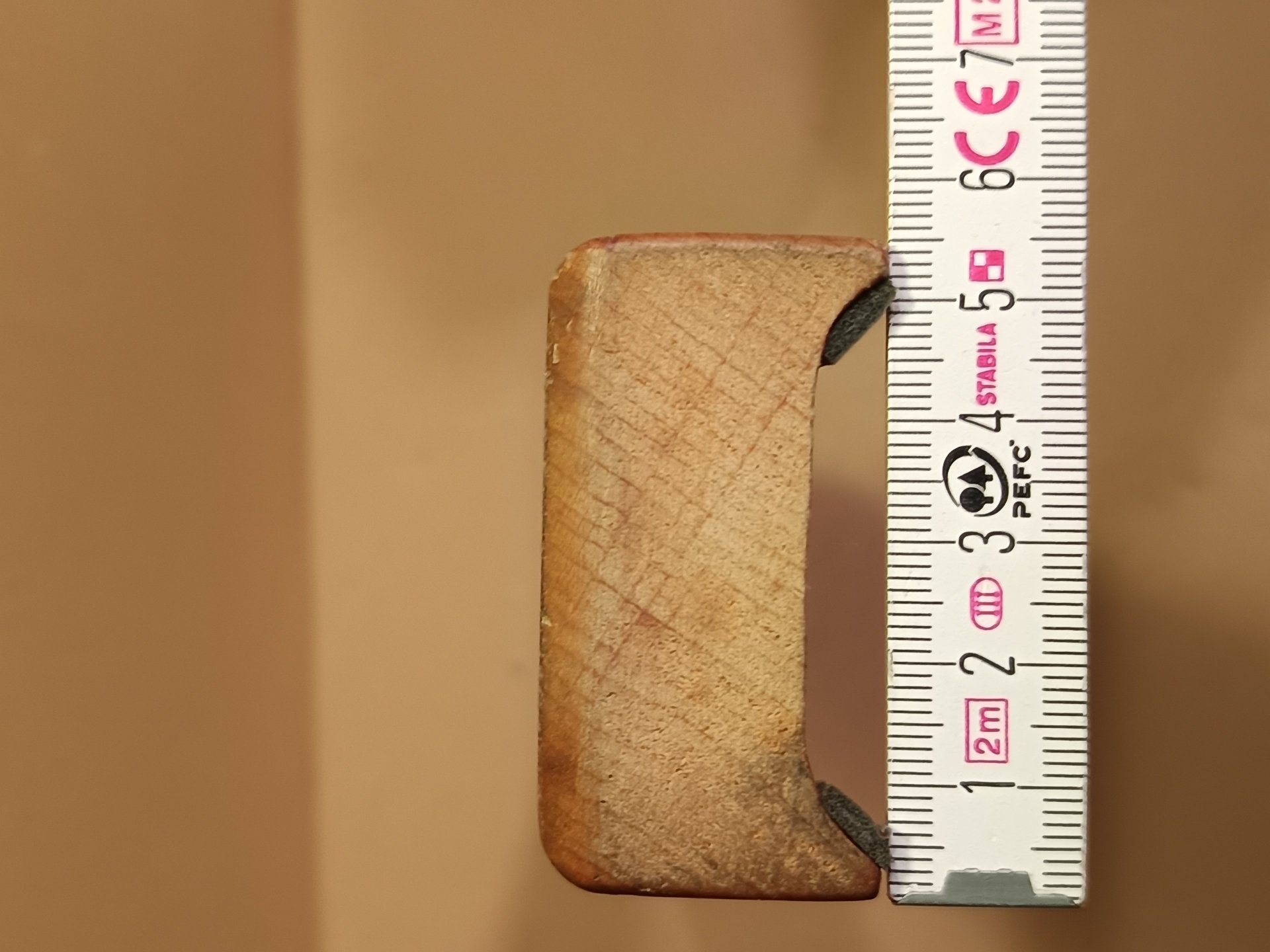 Auflagekeil aus Holz für schrägen Vorderschaft. – Bild 3