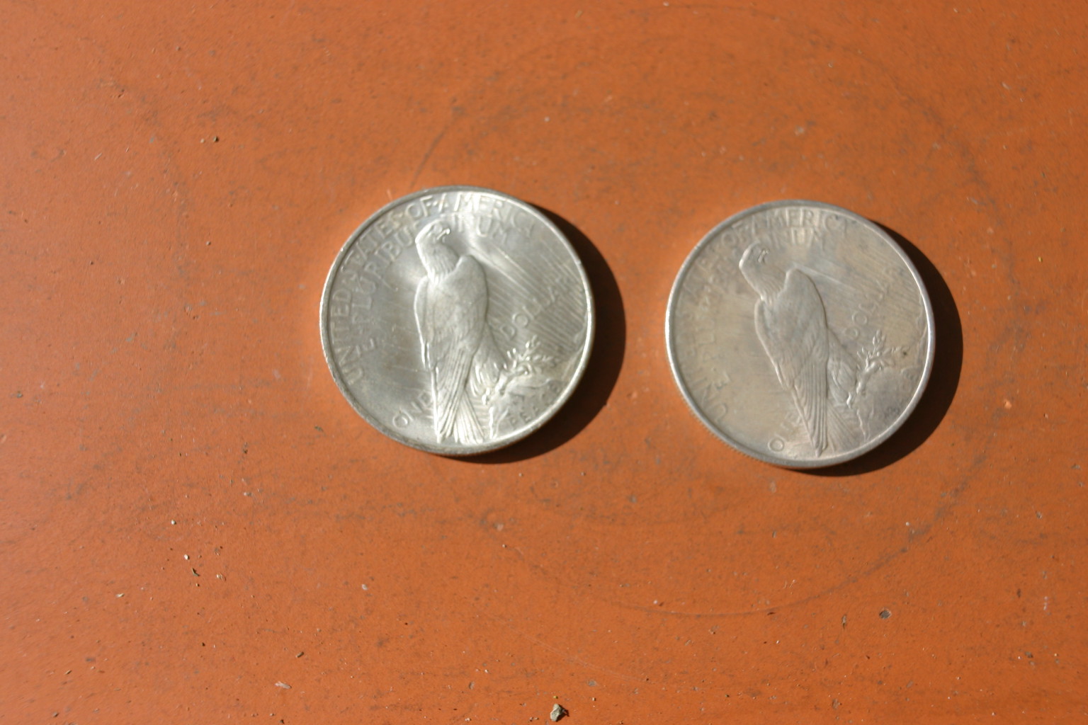 Silbermünzen Peace-Dolllar von 1922 + 23 – Bild 2