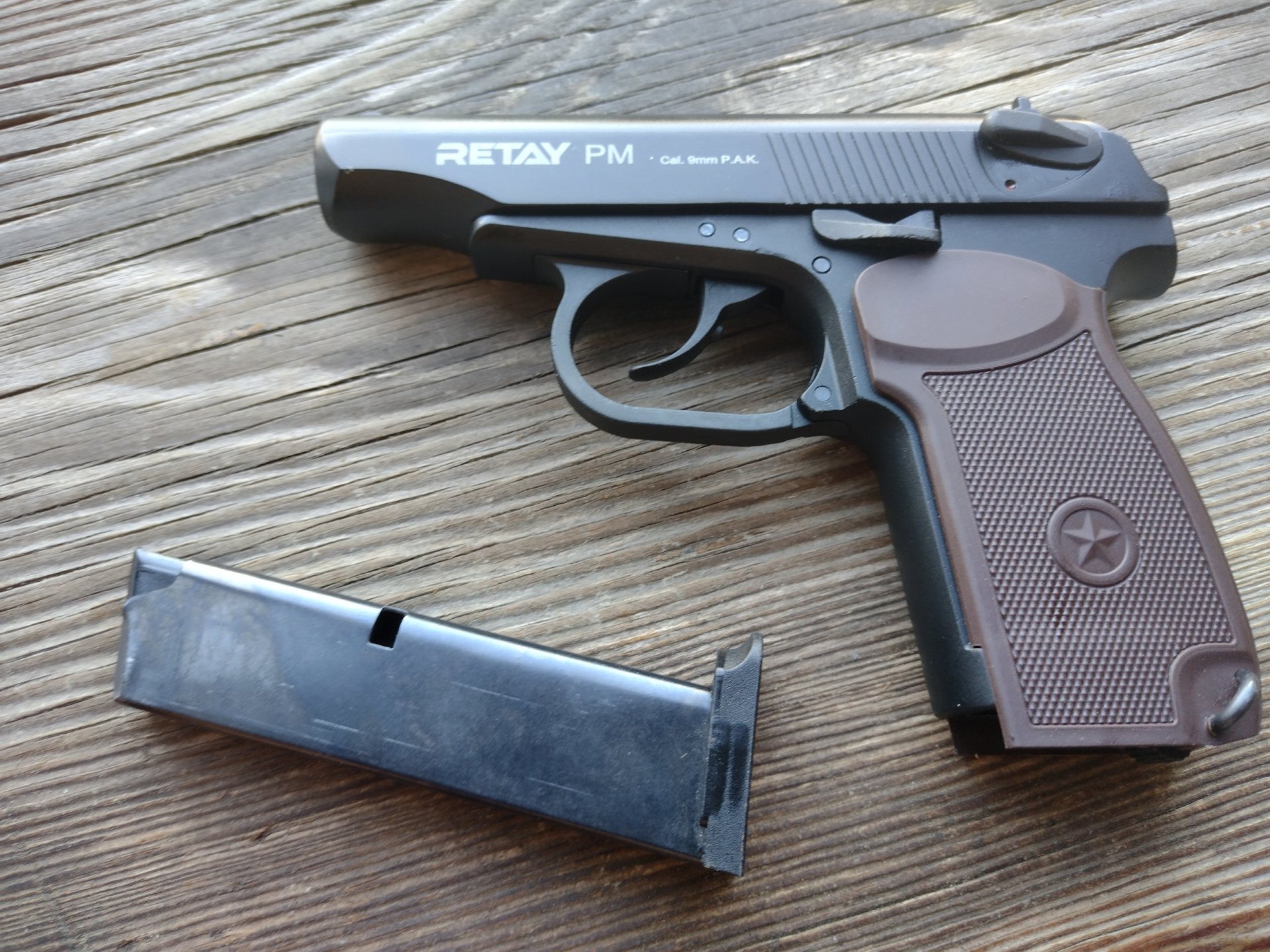 RETAY PM – 9 mm P.A.K. – Makarov Nachbau – Bild 2