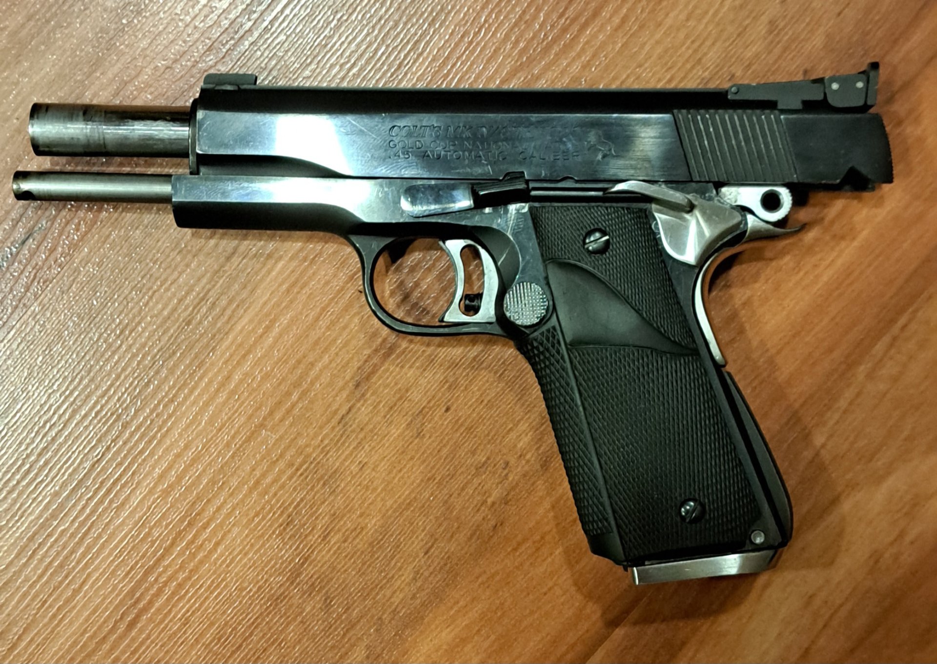 COLT MK IV Series 70 Gold Cup National Match Kal. 45 Auto – Bild 2